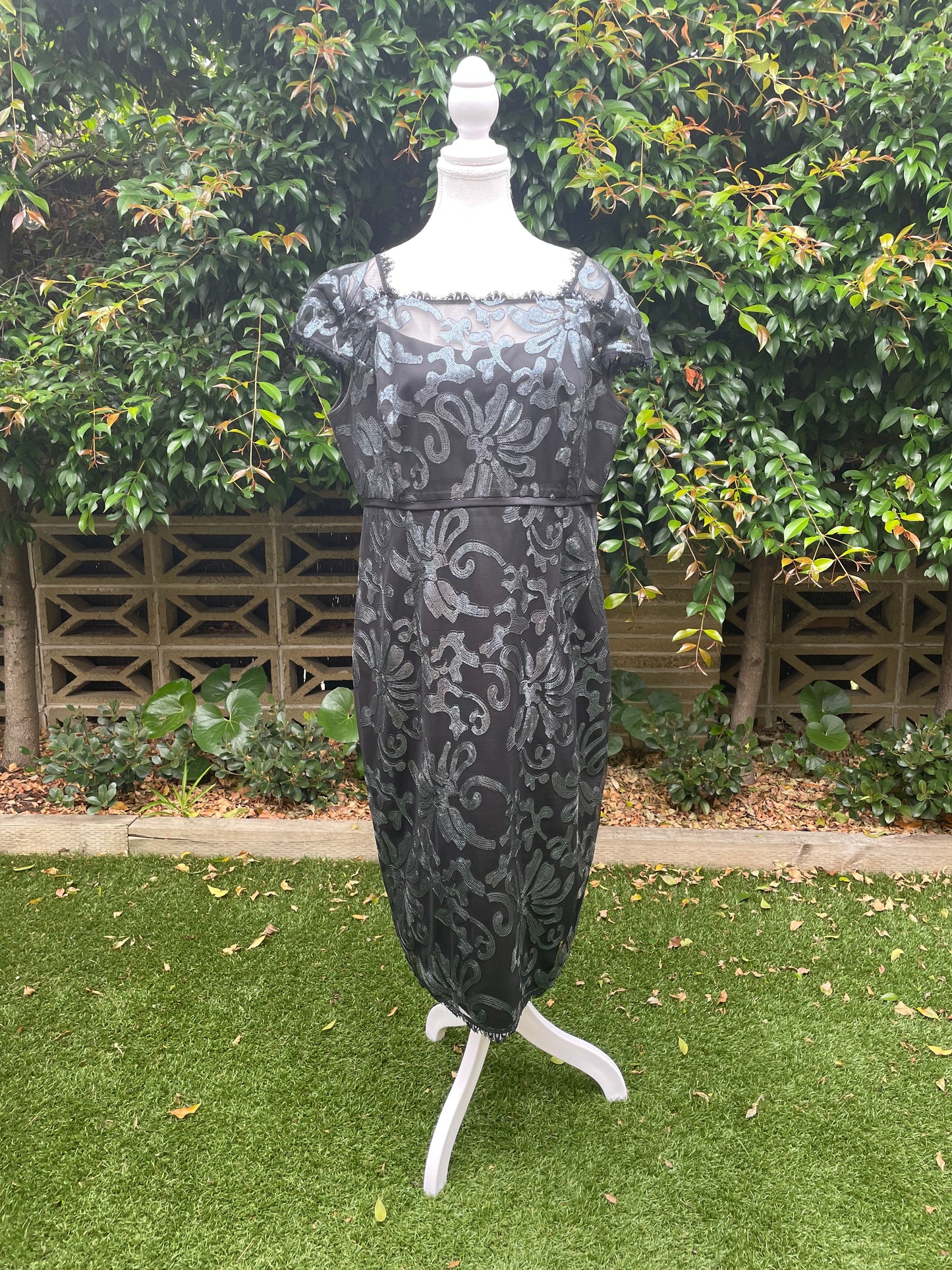 Preloved Anthea Crawford Evening Dress - Size 16