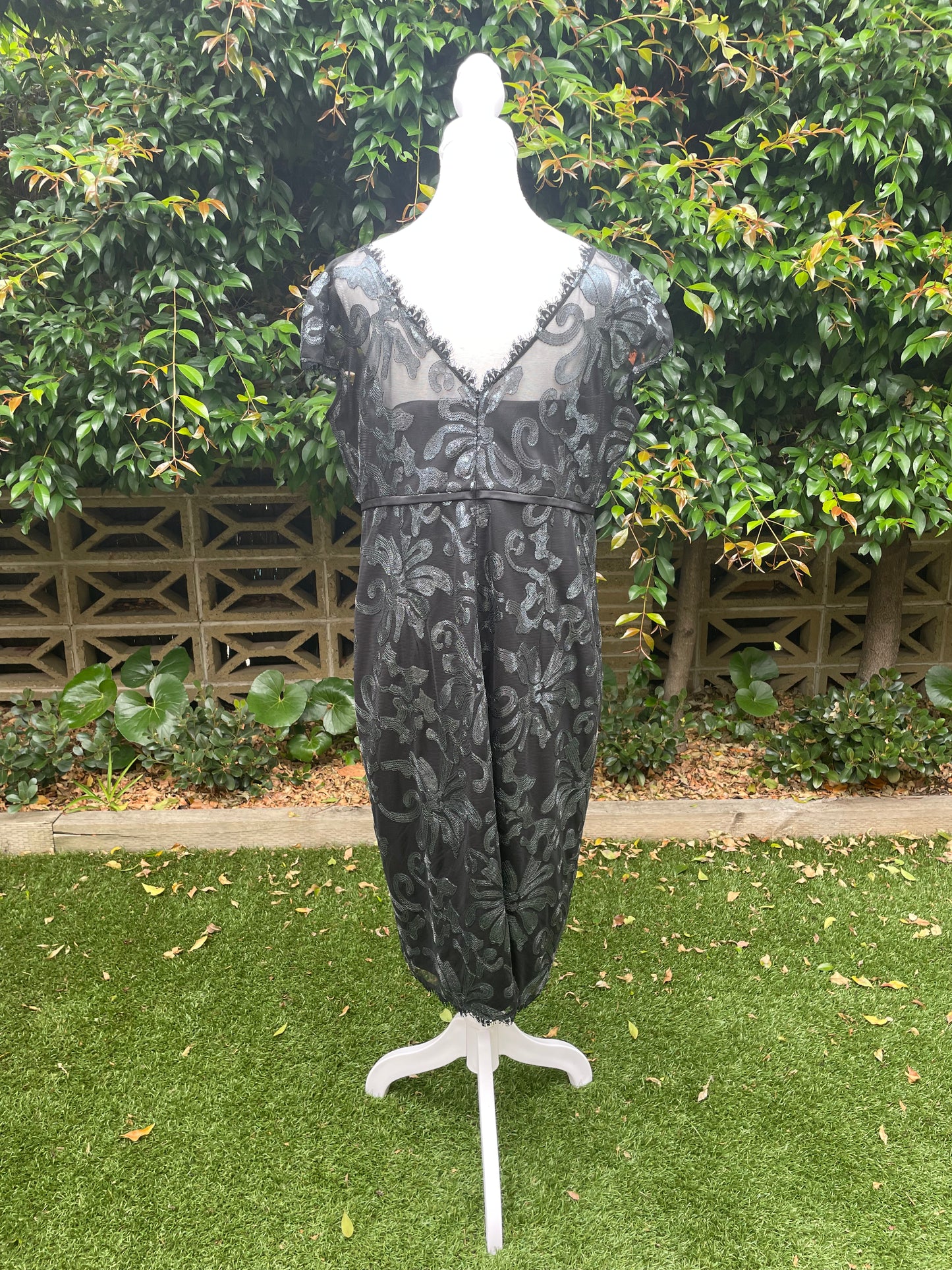 Preloved Anthea Crawford Evening Dress - Size 16