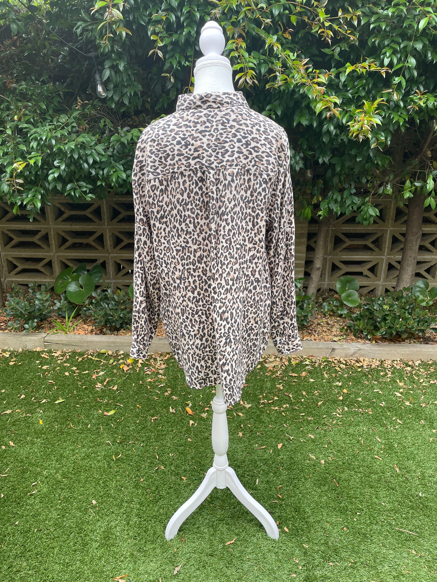 Hut Boyfriend Shirt